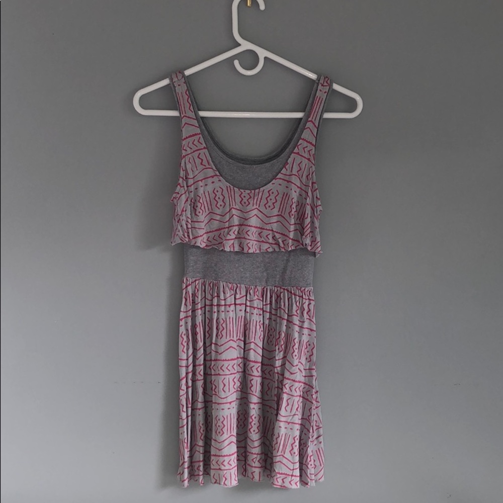 Silence & Noise Grey & Pink Tribal Print Dress XS
